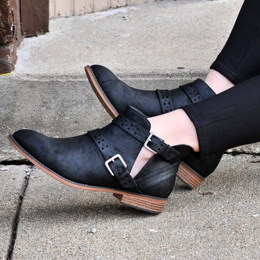 SAMPLE 00296 Strappy Buckle Boot